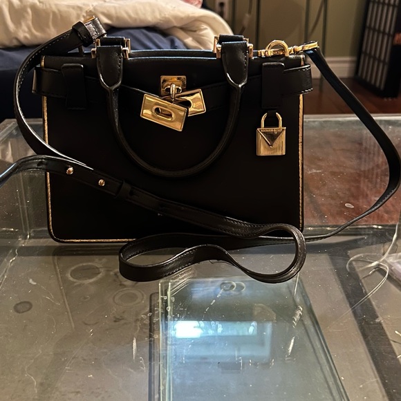 Michael Kors leather handbag - Picture 8 of 10